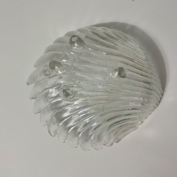 VTG Glass Shell Shaped Footed Bowl Scalloped Edge Fan Shaped - Picture 8 of 8